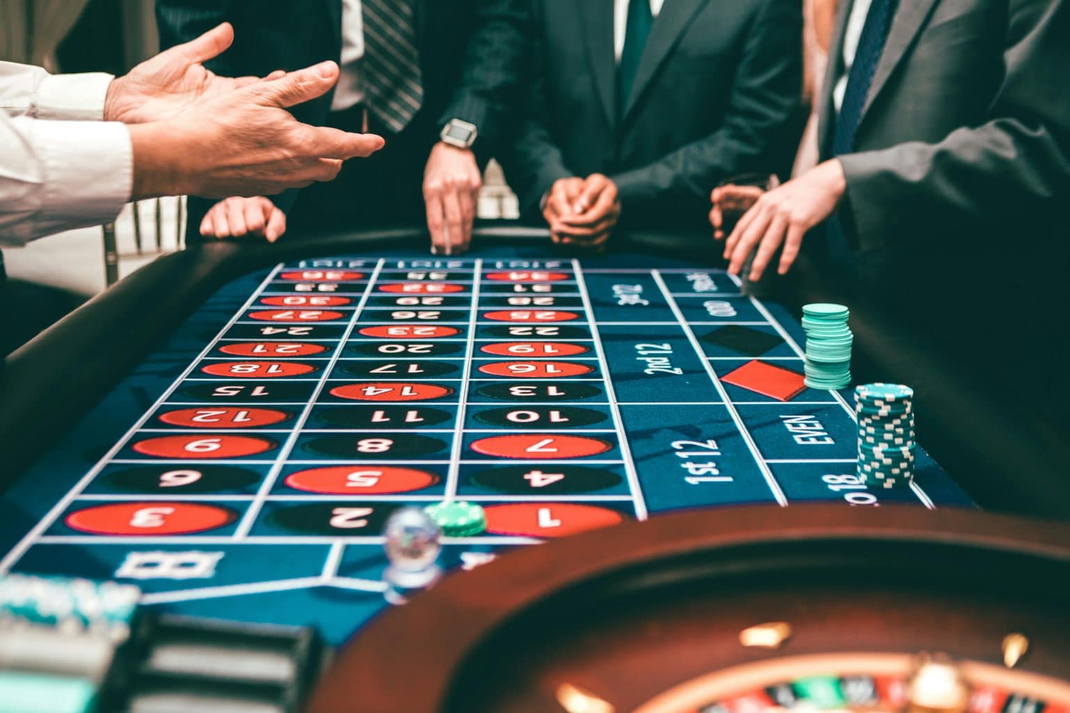 วิเคราะห์บอลวันนี้: สิ่งที่คุณต้องรู้ก่อนเกมใหญ่ Fibonacci Strategy roulette 12bet india